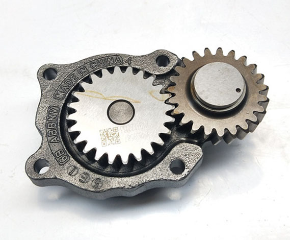 Komatsu PC200-7 OIL PUMP ，6738-51-1100